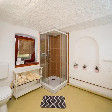 Apartment Adam Balatonfoldvar