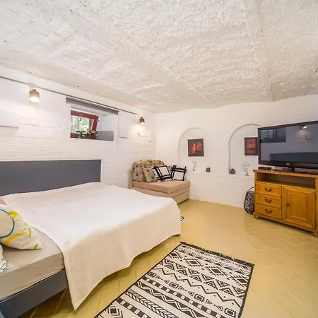 Adam アパート Balatonföldvár