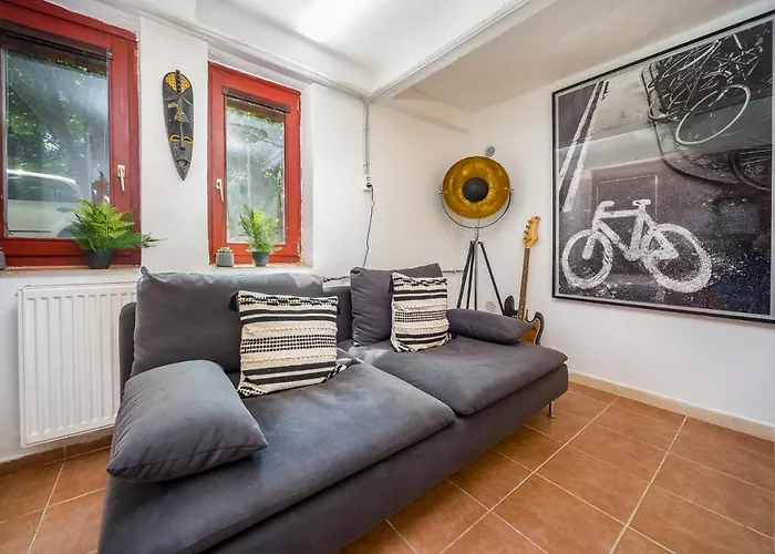 Adam Appartement *